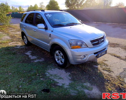 Сірий Кіа Соренто, об'ємом двигуна 2.5 л та пробігом 330 тис. км за 5500 $, фото 3 на Automoto.ua