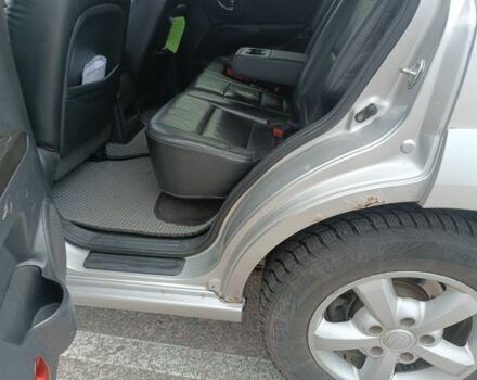 Серый Киа Соренто, объемом двигателя 2.5 л и пробегом 333 тыс. км за 8200 $, фото 7 на Automoto.ua