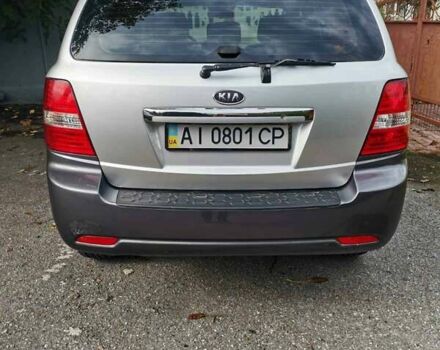 Сірий Кіа Соренто, об'ємом двигуна 2.5 л та пробігом 223 тис. км за 7400 $, фото 3 на Automoto.ua