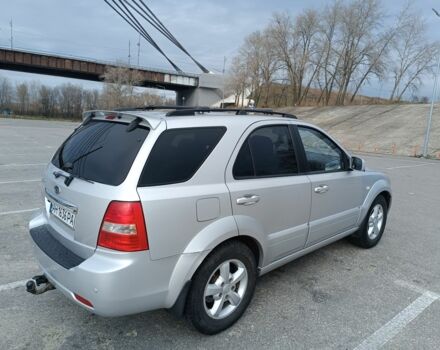 Серый Киа Соренто, объемом двигателя 2.5 л и пробегом 333 тыс. км за 8200 $, фото 13 на Automoto.ua