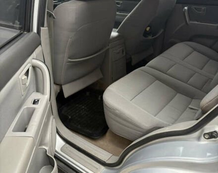 Серый Киа Соренто, объемом двигателя 2.5 л и пробегом 157 тыс. км за 7500 $, фото 8 на Automoto.ua