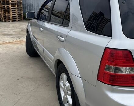 Серый Киа Соренто, объемом двигателя 2.5 л и пробегом 240 тыс. км за 8500 $, фото 7 на Automoto.ua