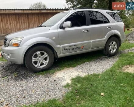 Серый Киа Соренто, объемом двигателя 2.5 л и пробегом 230 тыс. км за 8500 $, фото 12 на Automoto.ua