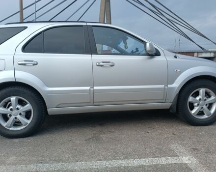 Серый Киа Соренто, объемом двигателя 2.5 л и пробегом 333 тыс. км за 8200 $, фото 14 на Automoto.ua