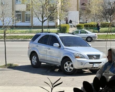 Сірий Кіа Соренто, об'ємом двигуна 2.5 л та пробігом 260 тис. км за 6200 $, фото 3 на Automoto.ua