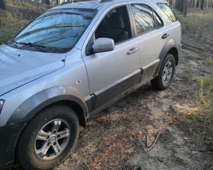 Серый Киа Соренто, объемом двигателя 2.5 л и пробегом 230 тыс. км за 4200 $, фото 4 на Automoto.ua