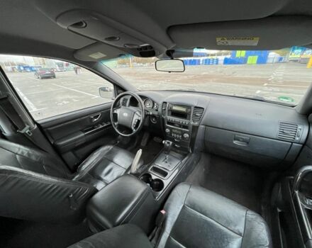 Серый Киа Соренто, объемом двигателя 2.5 л и пробегом 217 тыс. км за 4600 $, фото 10 на Automoto.ua