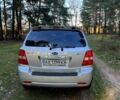 Серый Киа Соренто, объемом двигателя 2.5 л и пробегом 315 тыс. км за 9800 $, фото 2 на Automoto.ua