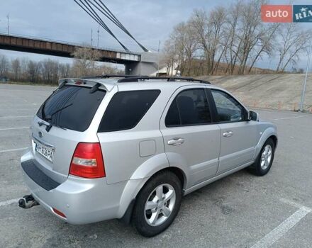 Сірий Кіа Соренто, об'ємом двигуна 2.5 л та пробігом 334 тис. км за 8200 $, фото 9 на Automoto.ua