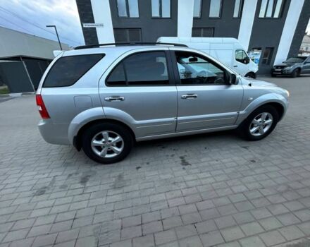 Серый Киа Соренто, объемом двигателя 2.5 л и пробегом 144 тыс. км за 3799 $, фото 4 на Automoto.ua