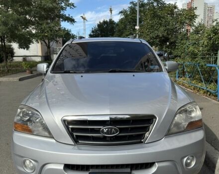 Серый Киа Соренто, объемом двигателя 2.5 л и пробегом 260 тыс. км за 5300 $, фото 3 на Automoto.ua