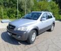 Сірий Кіа Соренто, об'ємом двигуна 2.5 л та пробігом 555 тис. км за 3700 $, фото 1 на Automoto.ua