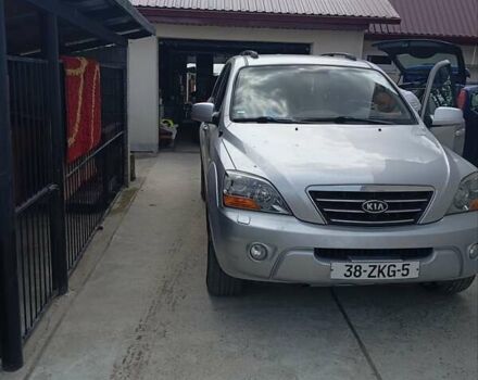 Серый Киа Соренто, объемом двигателя 2.5 л и пробегом 250 тыс. км за 4200 $, фото 5 на Automoto.ua