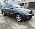 Серый Киа Соренто, объемом двигателя 2.5 л и пробегом 278 тыс. км за 4500 $, фото 3 на Automoto.ua