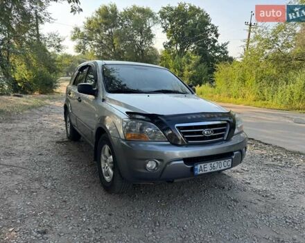 Серый Киа Соренто, объемом двигателя 2.5 л и пробегом 217 тыс. км за 8700 $, фото 4 на Automoto.ua