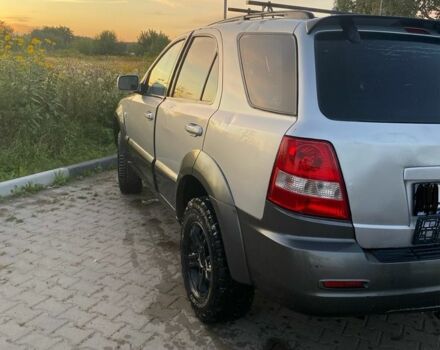 Сірий Кіа Соренто, об'ємом двигуна 2.5 л та пробігом 250 тис. км за 2700 $, фото 4 на Automoto.ua