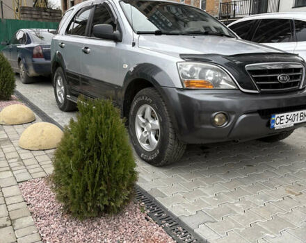 Серый Киа Соренто, объемом двигателя 2.5 л и пробегом 157 тыс. км за 7500 $, фото 1 на Automoto.ua