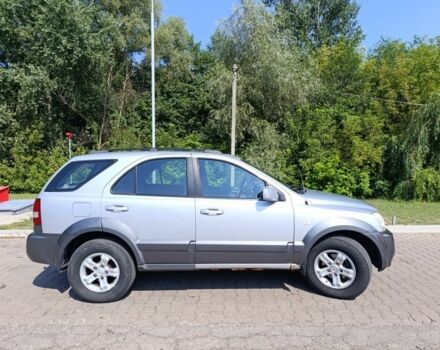 Сірий Кіа Соренто, об'ємом двигуна 2.5 л та пробігом 555 тис. км за 3700 $, фото 4 на Automoto.ua