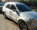 Сірий Кіа Соренто, об'ємом двигуна 2.5 л та пробігом 270 тис. км за 8300 $, фото 3 на Automoto.ua