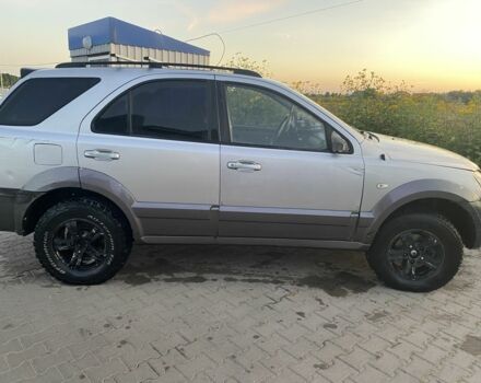 Сірий Кіа Соренто, об'ємом двигуна 2.5 л та пробігом 250 тис. км за 2700 $, фото 6 на Automoto.ua