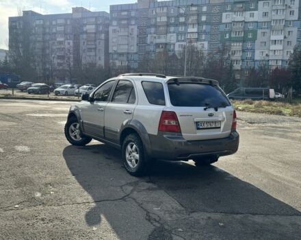 Серый Киа Соренто, объемом двигателя 2.5 л и пробегом 350 тыс. км за 8500 $, фото 7 на Automoto.ua