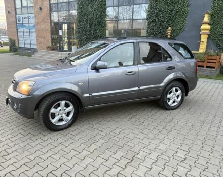 Серый Киа Соренто, объемом двигателя 2.5 л и пробегом 289 тыс. км за 3943 $, фото 3 на Automoto.ua