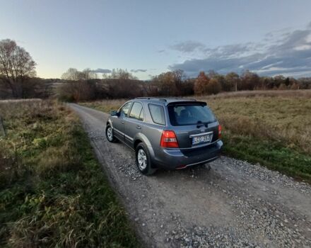 Серый Киа Соренто, объемом двигателя 0 л и пробегом 300 тыс. км за 4600 $, фото 2 на Automoto.ua