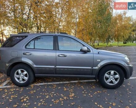 Киа Соренто 2008 в Киеве на Automoto.ua Серый Киа Соренто, объемом двигателя 2.5 л и пробегом 333 тыс. км за 9500 $, фото 7 на Automoto.ua