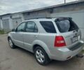 Серый Киа Соренто, объемом двигателя 2.5 л и пробегом 201 тыс. км за 10000 $, фото 1 на Automoto.ua