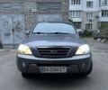 Сірий Кіа Соренто, об'ємом двигуна 2.5 л та пробігом 245 тис. км за 7500 $, фото 1 на Automoto.ua