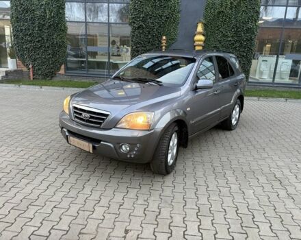 Серый Киа Соренто, объемом двигателя 2.5 л и пробегом 289 тыс. км за 3943 $, фото 7 на Automoto.ua