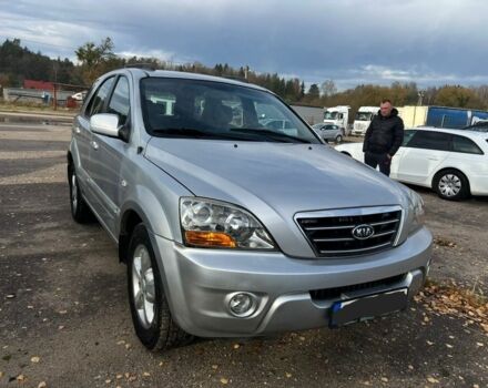 Серый Киа Соренто, объемом двигателя 2.5 л и пробегом 254 тыс. км за 4892 $, фото 1 на Automoto.ua