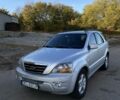 Серый Киа Соренто, объемом двигателя 2.5 л и пробегом 250 тыс. км за 4100 $, фото 1 на Automoto.ua