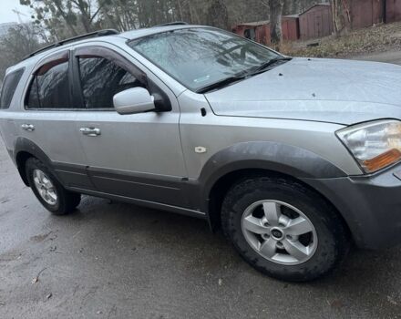 Серый Киа Соренто, объемом двигателя 3.3 л и пробегом 230 тыс. км за 8700 $, фото 2 на Automoto.ua