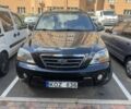 Серый Киа Соренто, объемом двигателя 2.5 л и пробегом 245 тыс. км за 4100 $, фото 1 на Automoto.ua