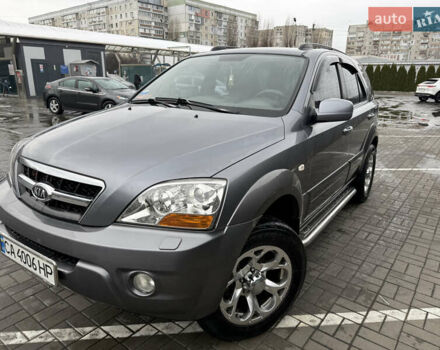 Сірий Кіа Соренто, об'ємом двигуна 2.5 л та пробігом 240 тис. км за 9000 $, фото 3 на Automoto.ua