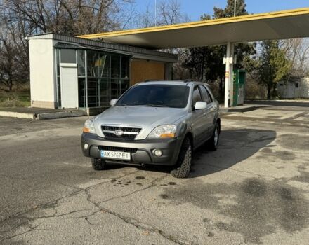 Серый Киа Соренто, объемом двигателя 2.5 л и пробегом 350 тыс. км за 8500 $, фото 1 на Automoto.ua