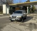 Серый Киа Соренто, объемом двигателя 2.5 л и пробегом 350 тыс. км за 8500 $, фото 1 на Automoto.ua