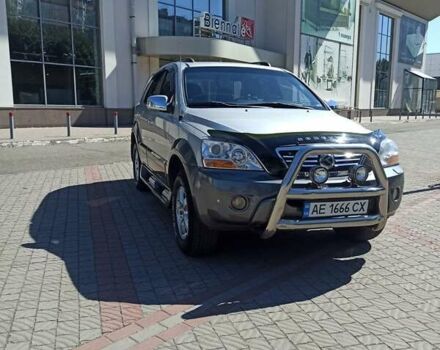 Серый Киа Соренто, объемом двигателя 3.3 л и пробегом 226 тыс. км за 7500 $, фото 4 на Automoto.ua