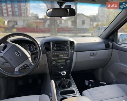 Киа Соренто 2008 в Львове на Automoto.ua Серый Киа Соренто, объемом двигателя 2.5 л и пробегом 212 тыс. км за 4950 $, фото 8 на Automoto.ua
