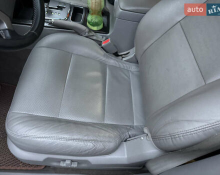 Серый Киа Соренто, объемом двигателя 3.3 л и пробегом 230 тыс. км за 8700 $, фото 12 на Automoto.ua