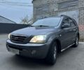 Сірий Кіа Соренто, об'ємом двигуна 2.5 л та пробігом 245 тис. км за 7500 $, фото 1 на Automoto.ua