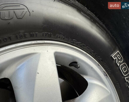 Сірий Кіа Соренто, об'ємом двигуна 3.3 л та пробігом 267 тис. км за 7700 $, фото 11 на Automoto.ua