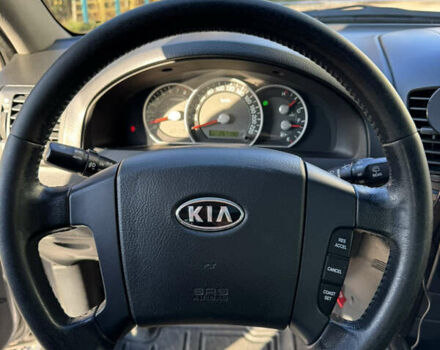 Сірий Кіа Соренто, об'ємом двигуна 3.3 л та пробігом 267 тис. км за 7700 $, фото 18 на Automoto.ua