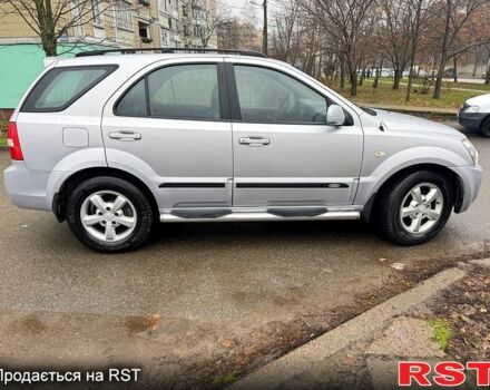 Сірий Кіа Соренто, об'ємом двигуна 2.5 л та пробігом 240 тис. км за 6000 $, фото 1 на Automoto.ua