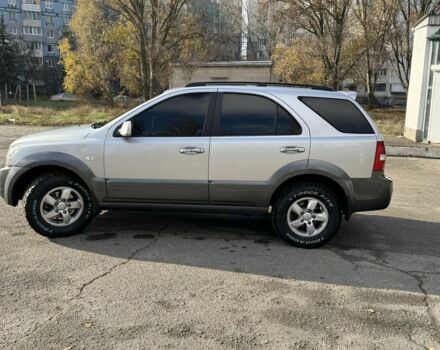 Серый Киа Соренто, объемом двигателя 2.5 л и пробегом 350 тыс. км за 8500 $, фото 8 на Automoto.ua