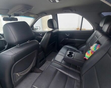 Серый Киа Соренто, объемом двигателя 2.5 л и пробегом 204 тыс. км за 10000 $, фото 7 на Automoto.ua