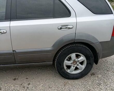 Серый Киа Соренто, объемом двигателя 2.5 л и пробегом 257 тыс. км за 9200 $, фото 9 на Automoto.ua