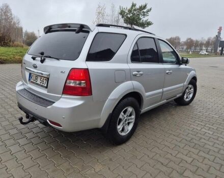 Серый Киа Соренто, объемом двигателя 2.5 л и пробегом 250 тыс. км за 3785 $, фото 6 на Automoto.ua