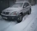 Серый Киа Соренто, объемом двигателя 2.5 л и пробегом 219 тыс. км за 8400 $, фото 1 на Automoto.ua